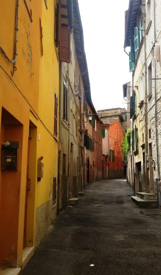 Апартаменти Bilocale In Via Del Conventuccio Перуджа Екстер'єр фото